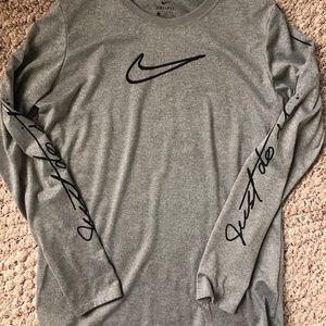 Long sleeve T-shirt